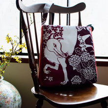 画像をギャラリービューアに読み込む, ショルダーバッグ - 伏見九尾 -