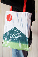 画像をギャラリービューアに読み込む, トートバッグ - 手拭い 狐の嫁入り -