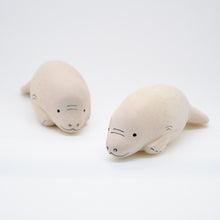 画像をギャラリービューアに読み込む, 夏限定ぽれぽれ動物 / マナティ