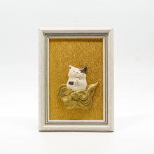 画像をギャラリービューアに読み込む, 金雲猫仏 (額縁)