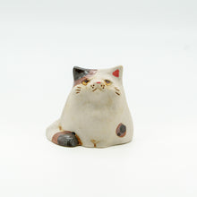 画像をギャラリービューアに読み込む, ぽっちゃりにゃんこ