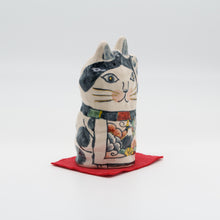 画像をギャラリービューアに読み込む, 陶人形 - まねきねこ -