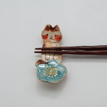 画像をギャラリービューアに読み込む, 箸置き - 桜にゃんこ -