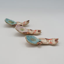 画像をギャラリービューアに読み込む, 箸置き - 桜にゃんこ -