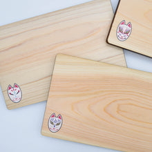 画像をギャラリービューアに読み込む, 木製プレート皿 - 狐面 -