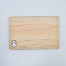 画像をギャラリービューアに読み込む, 木製プレート皿 - 狐面 -