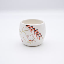 画像をギャラリービューアに読み込む, 胴〆湯呑み -鳥居