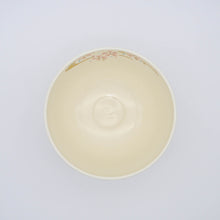 画像をギャラリービューアに読み込む, .キツネ抹茶碗  - 桜と鳥居 -(白)