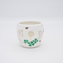 画像をギャラリービューアに読み込む, 胴〆湯呑み - ウサギとてんとう虫