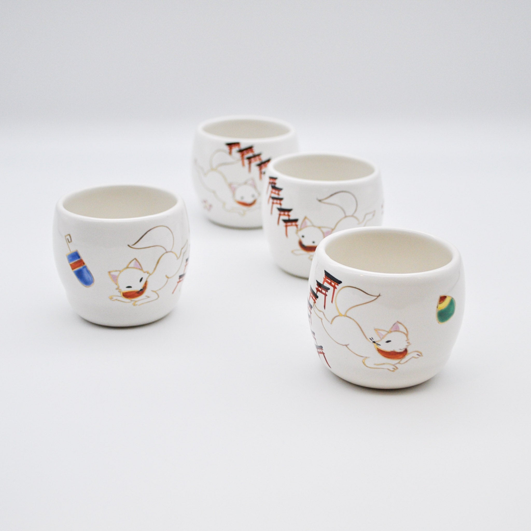 ヨシノヒトシ　色絵カップ　めんちょこ　湯呑み 胴〆湯呑み -鳥居 – GALLERY KACCO