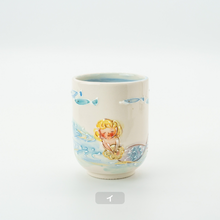 画像をギャラリービューアに読み込む, 湯呑み - 花と人魚
