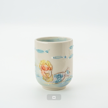 画像をギャラリービューアに読み込む, 湯呑み - 花と人魚
