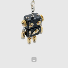 画像をギャラリービューアに読み込む, mini Robot charm No.11【TEFTART 】
