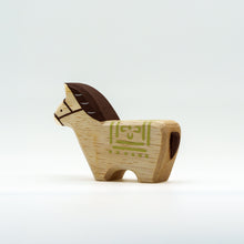 画像をギャラリービューアに読み込む, 積み木うま
