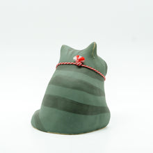 画像をギャラリービューアに読み込む, おすわりにゃんこ
