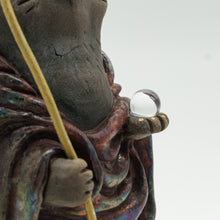 画像をギャラリービューアに読み込む, 黒陶虹彩光背猫仏　立像
