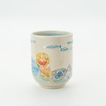 画像をギャラリービューアに読み込む, 湯呑み - 花と人魚
