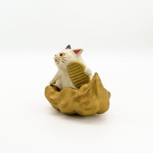 画像をギャラリービューアに読み込む, 爆速　金運招き猫（三毛猫）
