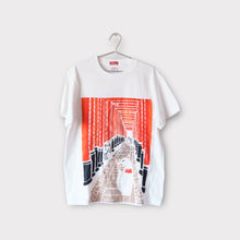 画像をギャラリービューアに読み込む, Tシャツ - お狐様と鳥居 -

