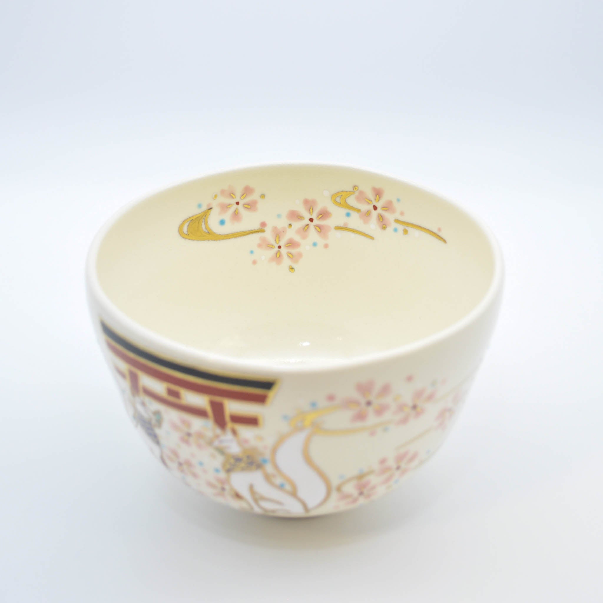 キツネ抹茶碗 - 桜と鳥居 -（白） – GALLERY KACCO